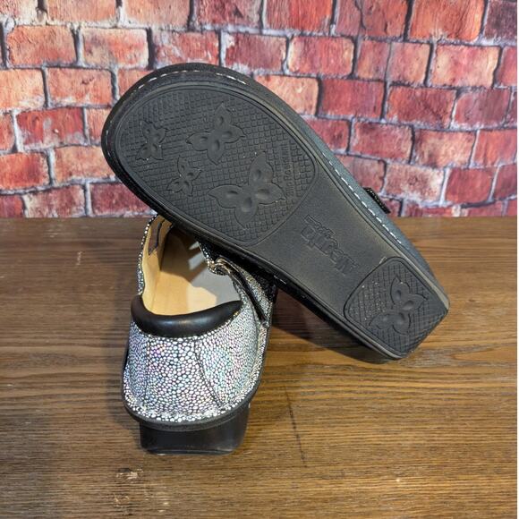 Alegria 48 Iridescent Sliver Mary Janes Size 7.5 - Picture 4 of 8